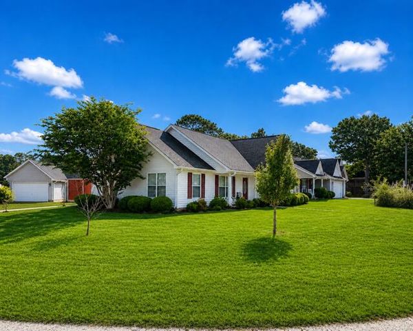 1130 Blue Heron, Manning, SC 29102