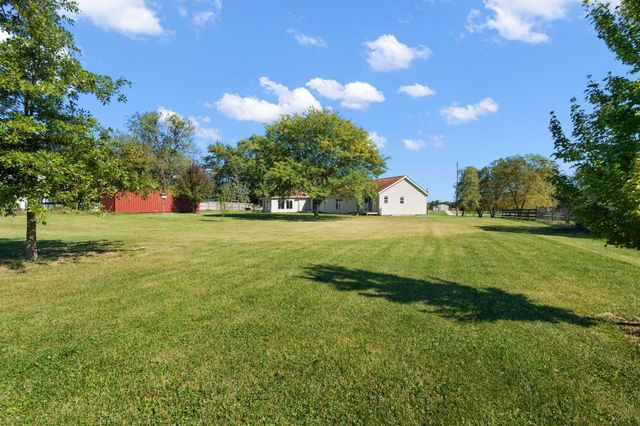 292 S 725 W, Hebron, IN 46341