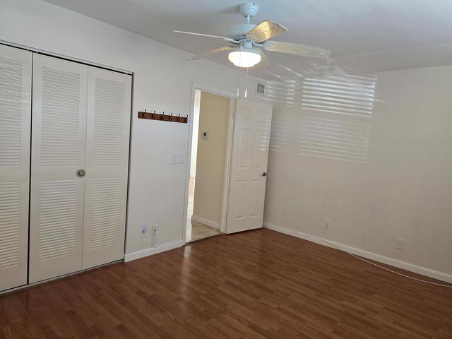 121 Lake Gloria Drive, West Palm Beach, FL 33411
