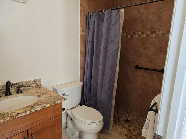 121 Lake Gloria Drive, West Palm Beach, FL 33411