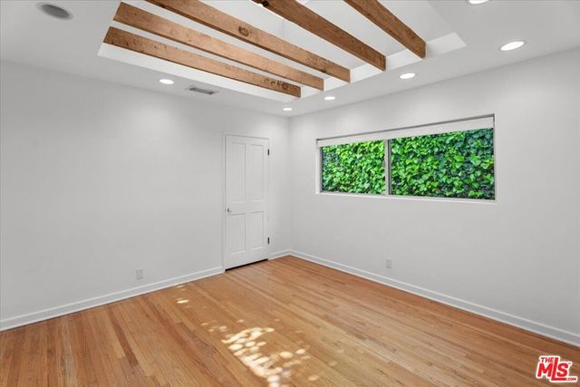 4031 Hollyline Avenue, Sherman Oaks, CA 91423