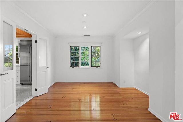 4031 Hollyline Avenue, Sherman Oaks, CA 91423