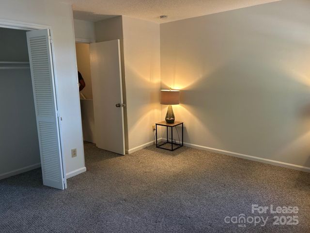 10702 Blue Heron Drive, Charlotte, NC 28226