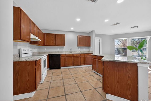 7607 Montford, Converse, TX 78109