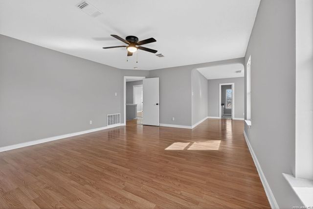 7607 Montford, Converse, TX 78109