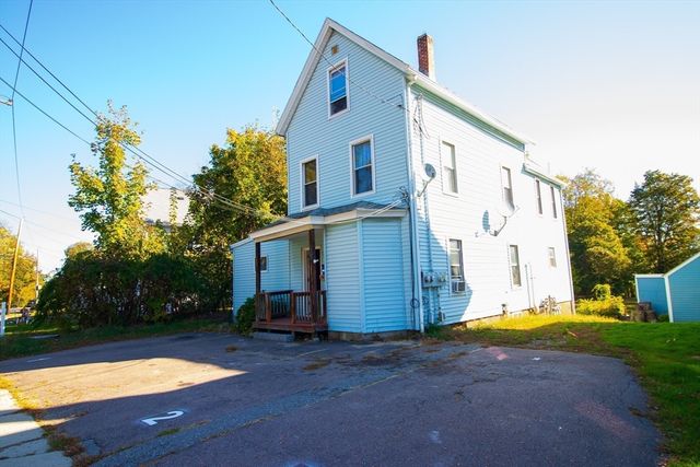 302 Pleasant St, Leominster, MA 01453