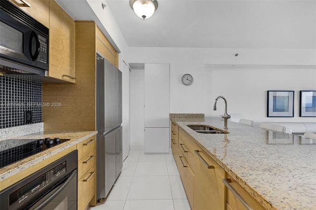 1830 S Ocean Drive 2609, Hallandale Beach, FL 33009