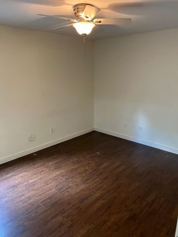 8180 Lemmon Avenue 204, Dallas, TX 75209