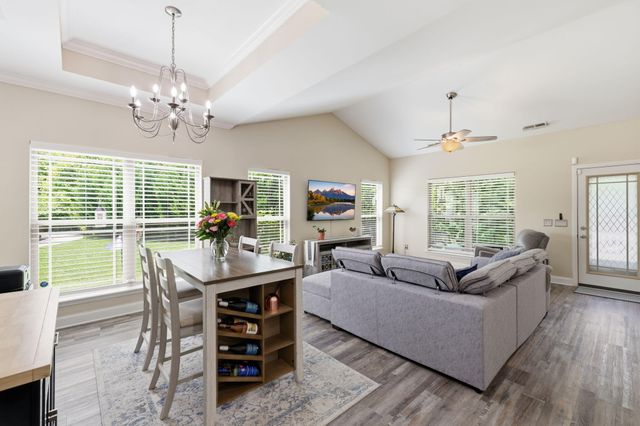 6809 Satya Way, Chattanooga, TN 37412