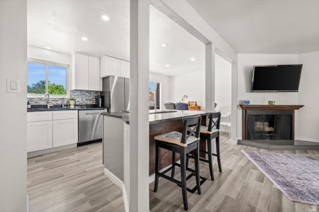 3786 W FAIRMOUNT CIR, West Jordan, UT 84084