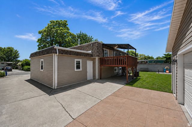 3786 W FAIRMOUNT CIR, West Jordan, UT 84084