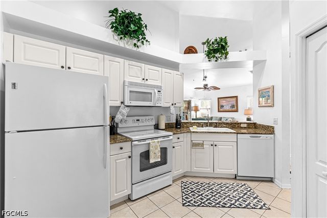 12181 Summergate CIR 204, Fort Myers, FL 33913