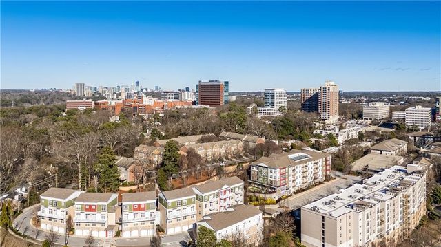 216 Semel NW Circle 355, Atlanta, GA 30309