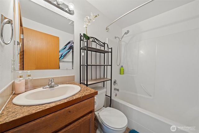 1317 W Electra Street, Moses Lake, WA 98837