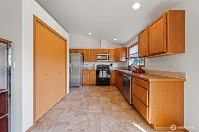 1317 W Electra Street, Moses Lake, WA 98837