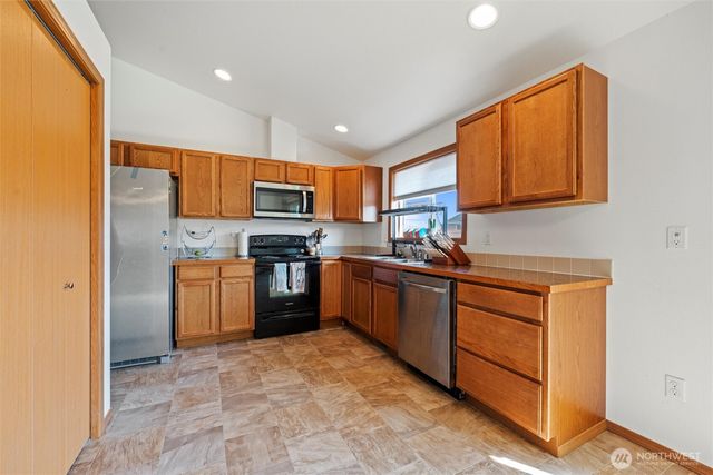 1317 W Electra Street, Moses Lake, WA 98837