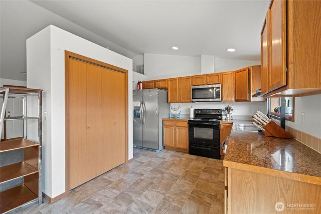 1317 W Electra Street, Moses Lake, WA 98837