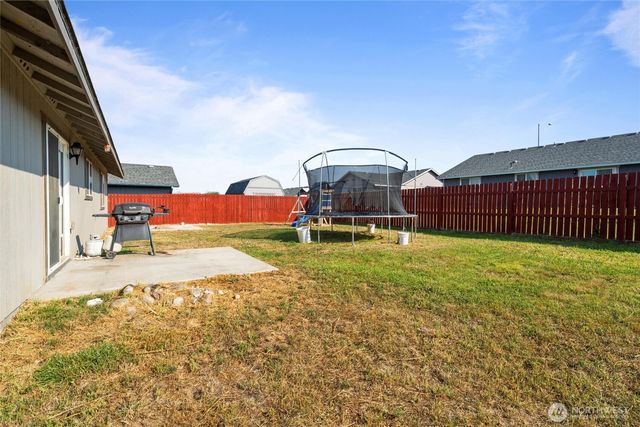 1317 W Electra Street, Moses Lake, WA 98837