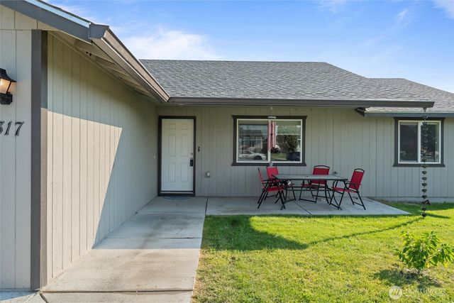 1317 W Electra Street, Moses Lake, WA 98837