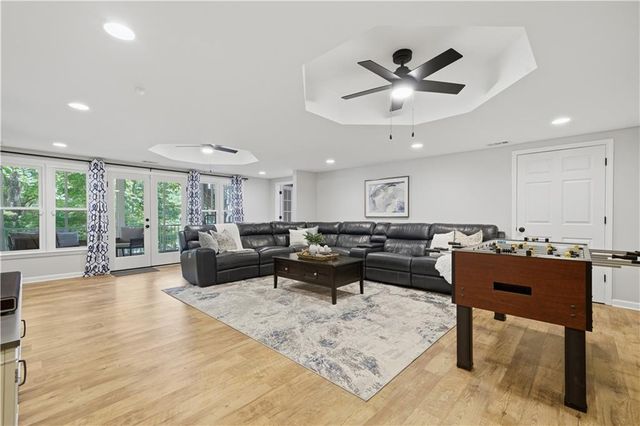 224 Webney Drive SE, Marietta, GA 30068