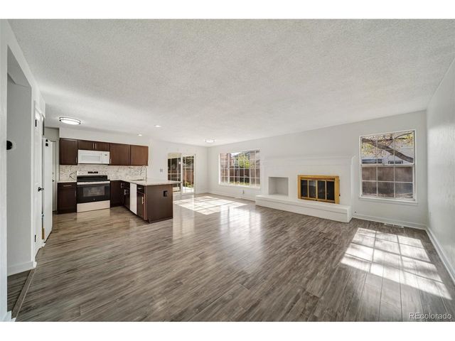 4666 Freeport Way, Denver, CO 80239