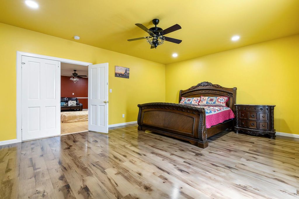 Image 17 of property listing at 11171 Highway 145, Madera, CA 93637