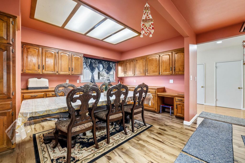 Image 24 of property listing at 11171 Highway 145, Madera, CA 93637