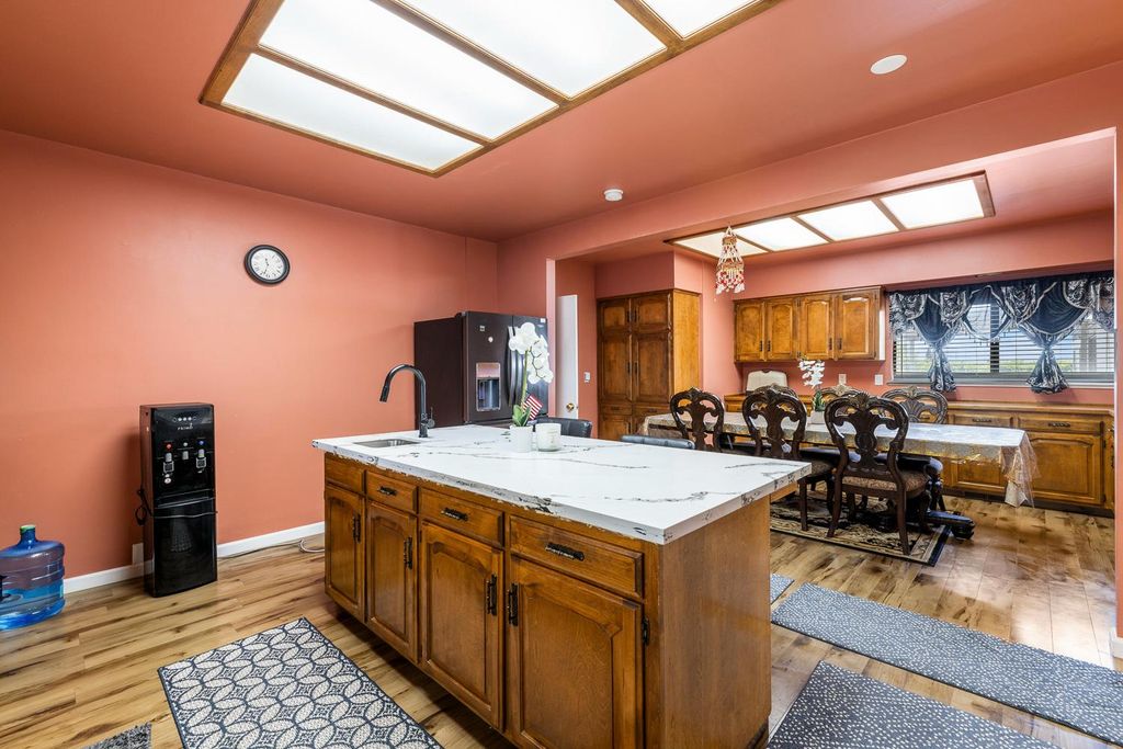 Image 28 of property listing at 11171 Highway 145, Madera, CA 93637