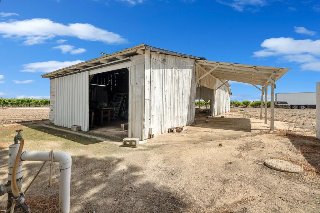 Image 55 of property listing at 11171 Highway 145, Madera, CA 93637