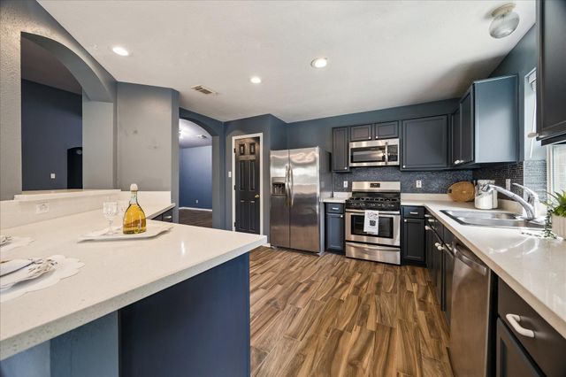 1323 W Welsford Drive, Spring, TX 77386