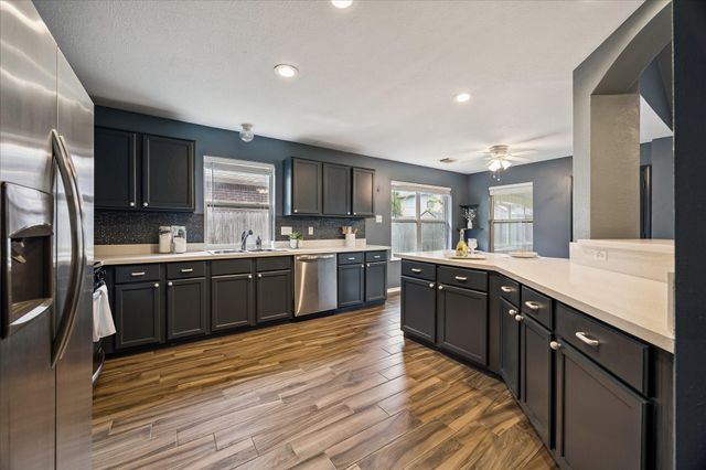 1323 W Welsford Drive, Spring, TX 77386