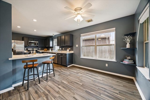 1323 W Welsford Drive, Spring, TX 77386