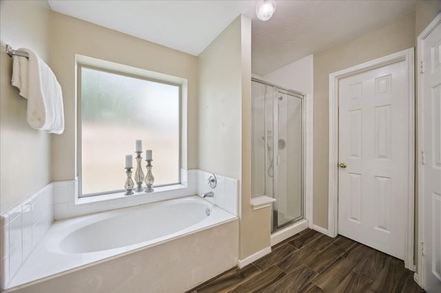 1323 W Welsford Drive, Spring, TX 77386