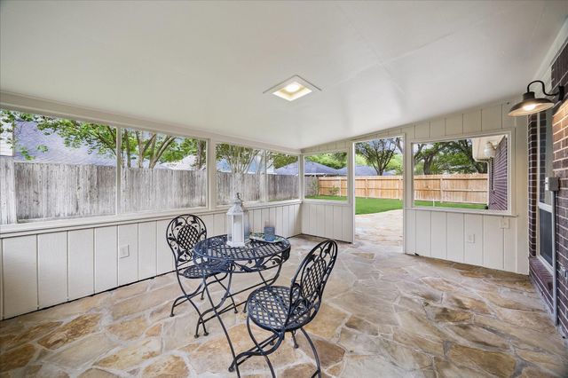 1323 W Welsford Drive, Spring, TX 77386