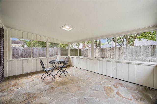 1323 W Welsford Drive, Spring, TX 77386