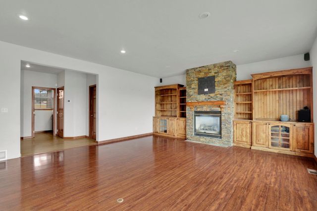 20306 E Happy Trails Ln, Otis Orchards, WA 99027