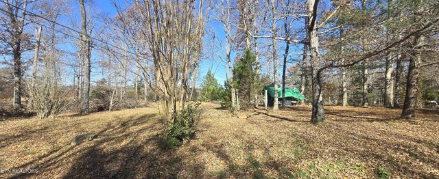 23 Crooked Way, Crossville, TN 38572