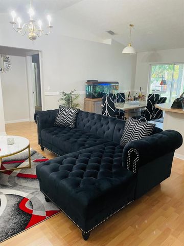 223 SW Elderberry Drive, Port St. Lucie, Port St Lucie, FL 34953