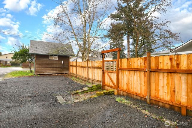 1547 Park Avenue, Bremerton, WA 98337