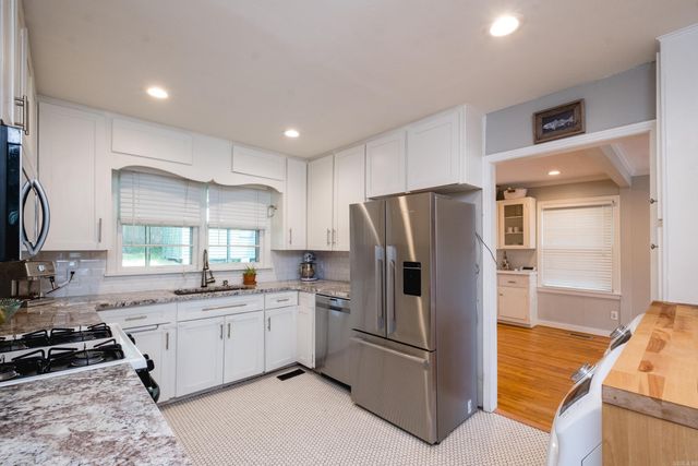 2415 Blackwood Road, Little Rock, AR 72207