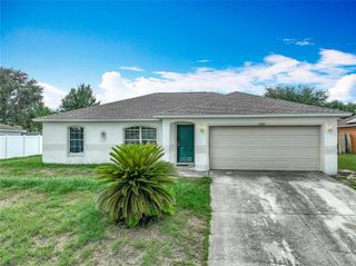 5125 PINE NEEDLE DRIVE, Mascotte, FL 34753