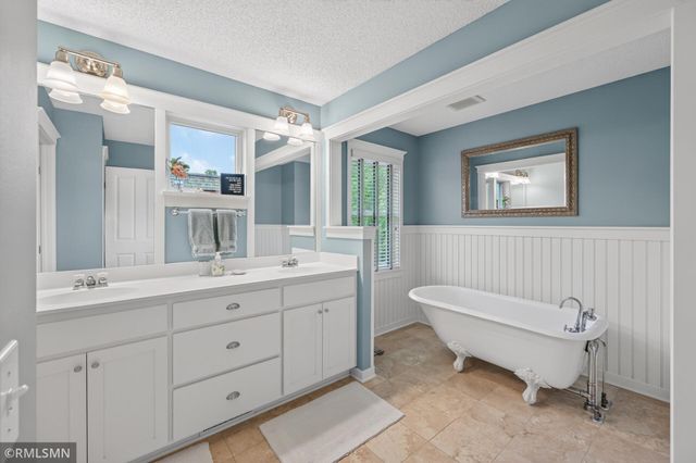 4429 Cosette Lane N, Hugo, MN 55038