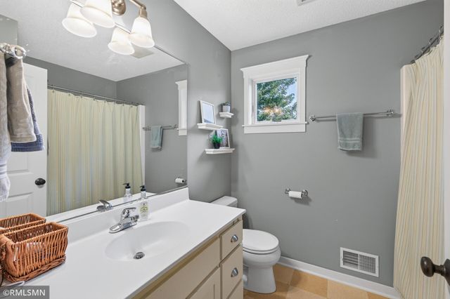 4429 Cosette Lane N, Hugo, MN 55038