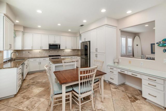 6158 Paseo Jaquita, Carlsbad, CA 92009