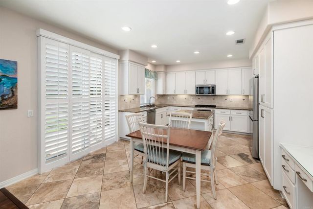6158 Paseo Jaquita, Carlsbad, CA 92009