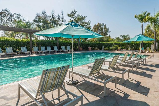 6158 Paseo Jaquita, Carlsbad, CA 92009