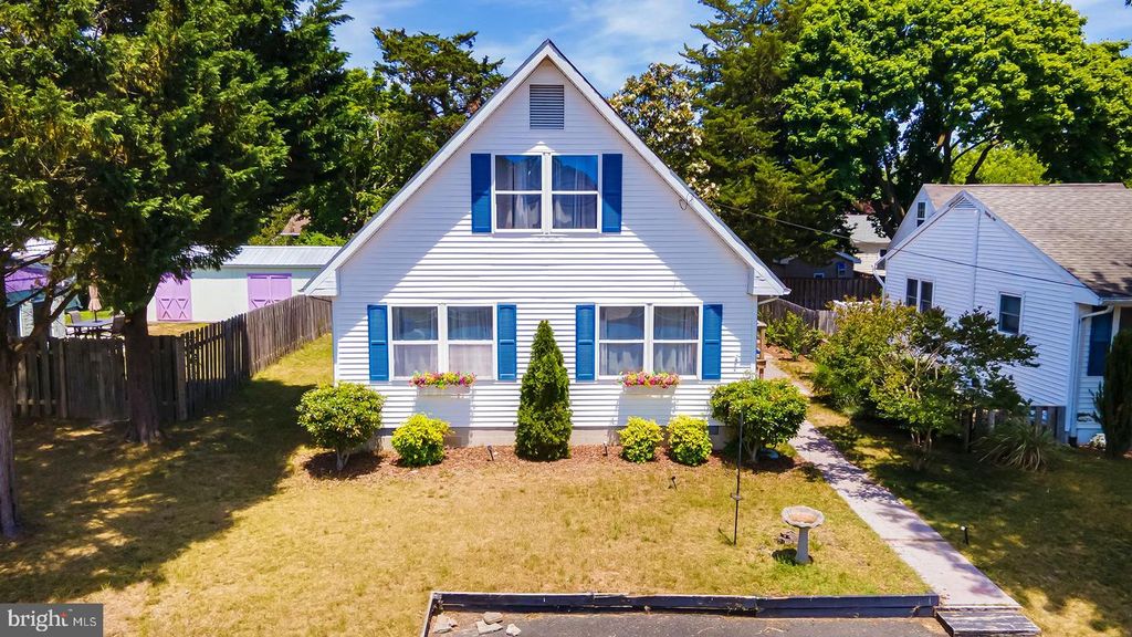 37417 4TH ST, Rehoboth Beach, DE 19971