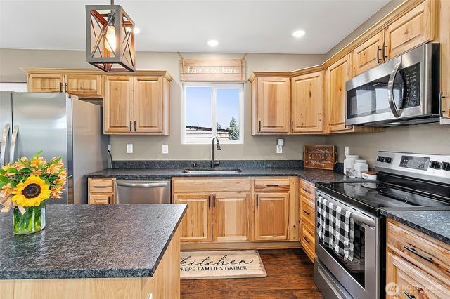 43622 228th Avenue SE, Enumclaw, WA 98022
