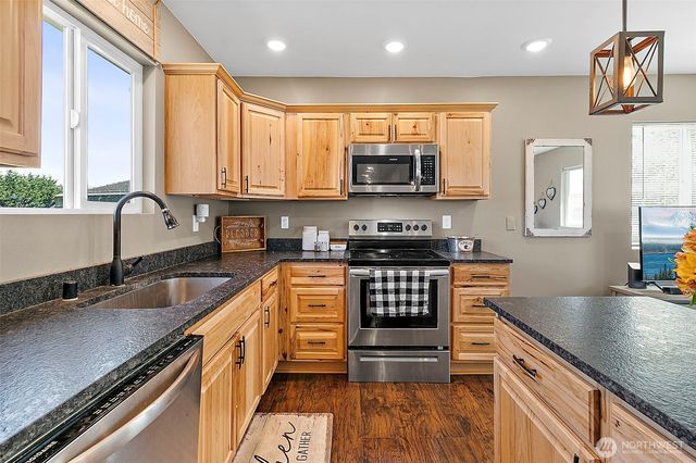 43622 228th Avenue SE, Enumclaw, WA 98022