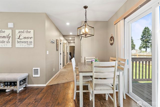 43622 228th Avenue SE, Enumclaw, WA 98022